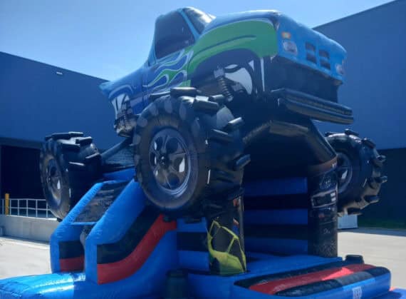 Monstertruck Springkussen